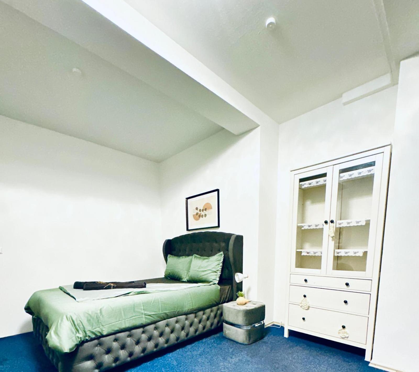 Bright Stay, 7br Shared Only 13min To Belvedere Palace Apartament Viena